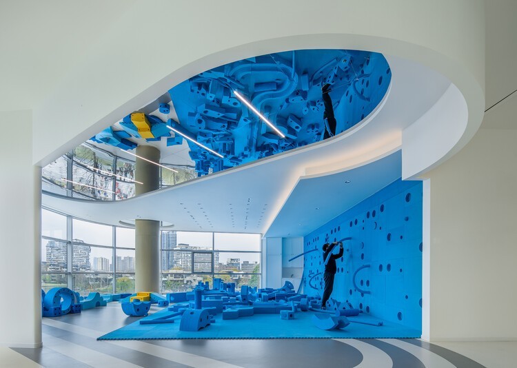 麓湖云朵幼儿园（新发现一个优秀案例）_cloud-kindergarten-of-luxelakes-tektonn-architects_3.jpg