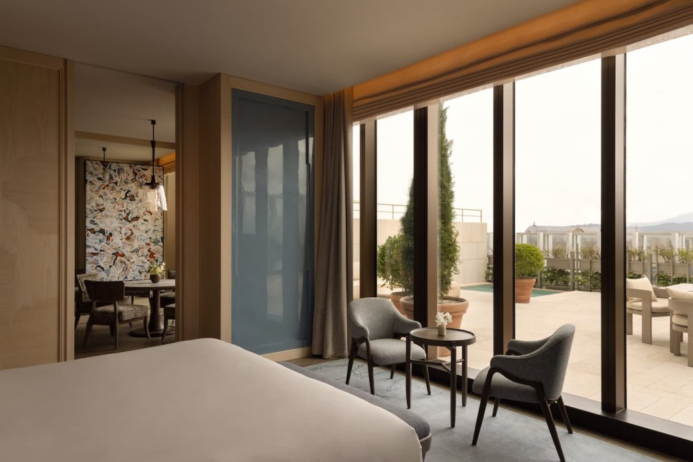 台北嘉佩樂酒店 Capella Taipei_Capella-Taipei-Pool-Terrace-Suite-2025-tn-a.jpg