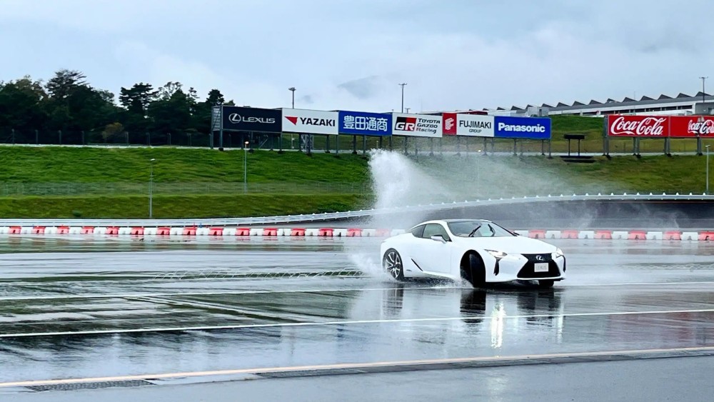 富士赛车道酒店 Fuji Speedway Hotel_20260703_132140_2159.jpg