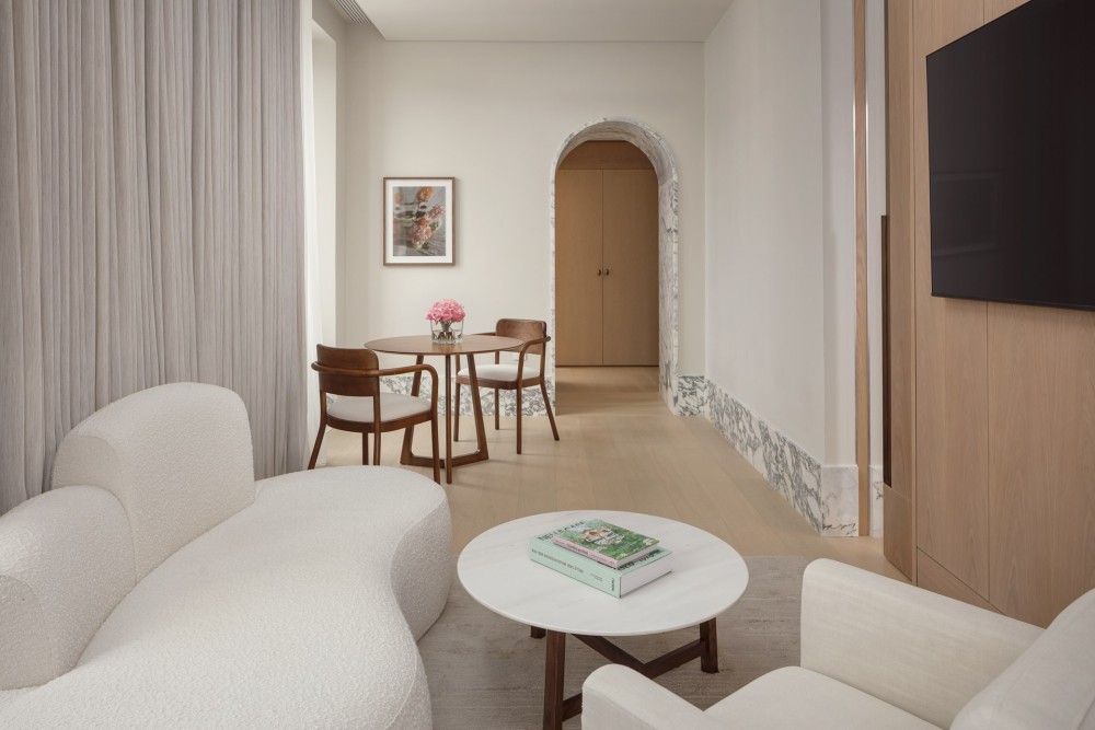 意大利科莫湖Edition酒店 The Lake Como Edition, Italy_EDT-MILLE-Loft_Suite_Lake_View_03.jpg