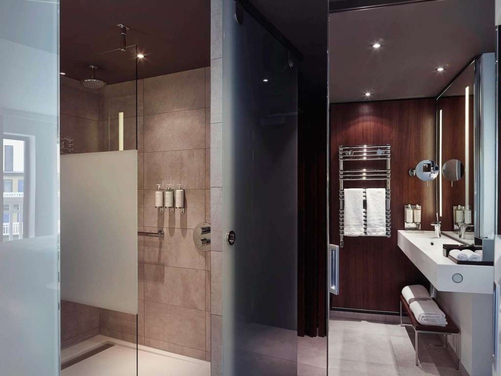 巴黎莫利托酒店 Molitor Hotel & Spa Paris - MGallery Collection_20260707_154812_120.jpg