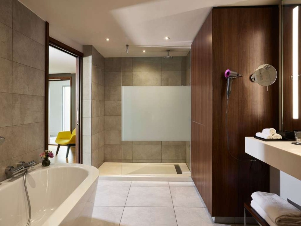 巴黎莫利托酒店 Molitor Hotel & Spa Paris - MGallery Collection_20260707_154812_127.jpg
