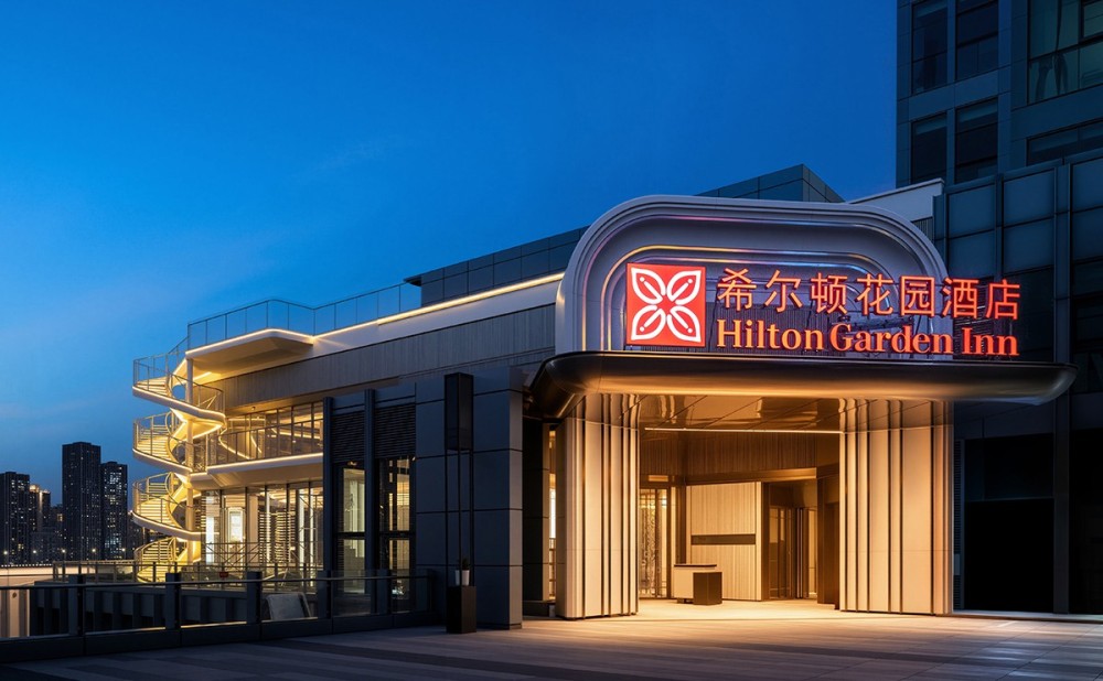 重庆中央商务区江北嘴希尔顿花园酒店_rfg68jdjok.jpeg