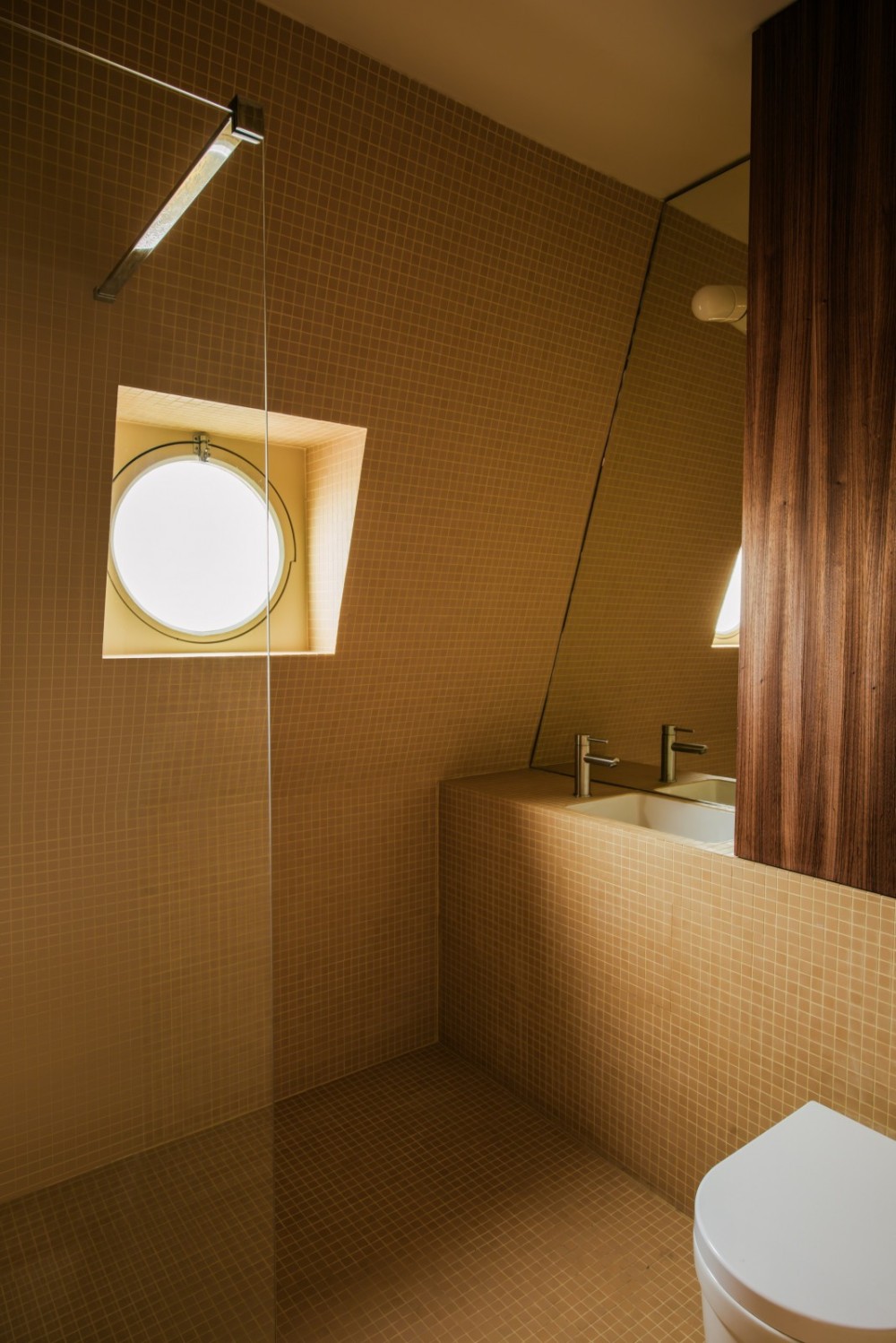 com_img_asset_10.jpg